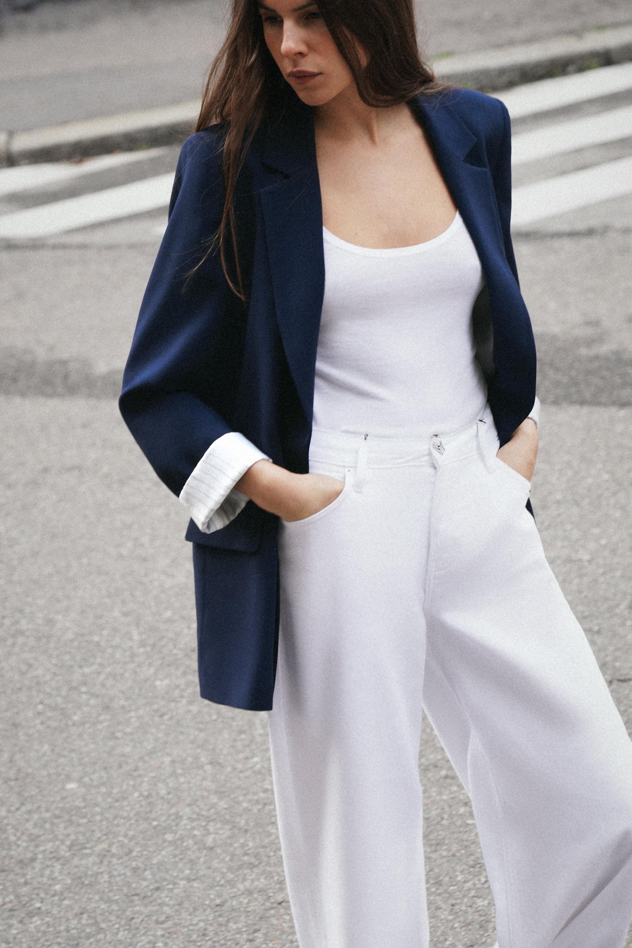 ROLL-UP SLEEVE PRINTED CUFF BLAZER